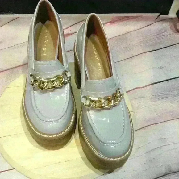 Steve Madden Madden Girls; Girlhoodcore, Y2K, Retro, chic goth patent leather - Picture 2 of 5